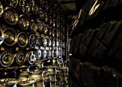 Used tire and wheel inventory